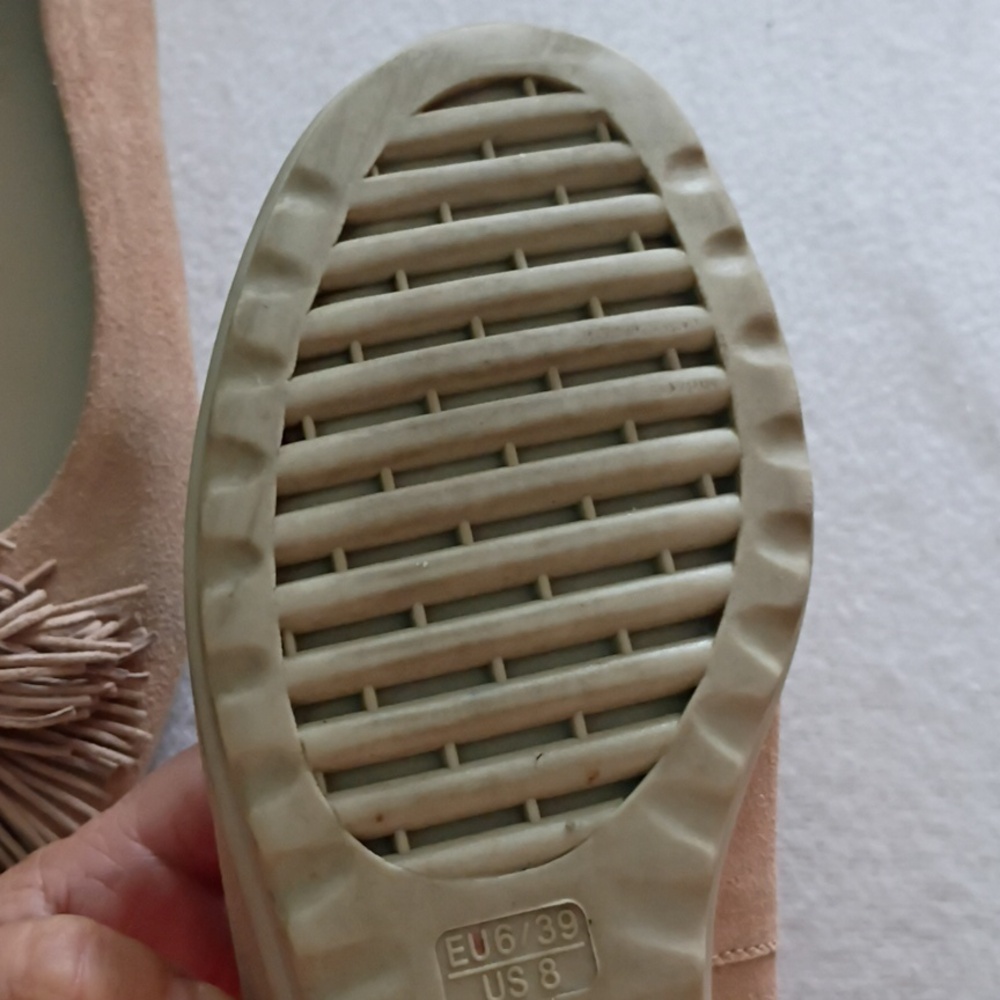 THE FLEXX Blush Pink Tassel Ballet Flats - Picture 10 of 11
